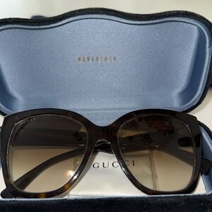 AUTHENTIC GUCCI CAT EYE SUNGLASSES TORTOISE GG0459S WITH VELVET CASE 54/19/145